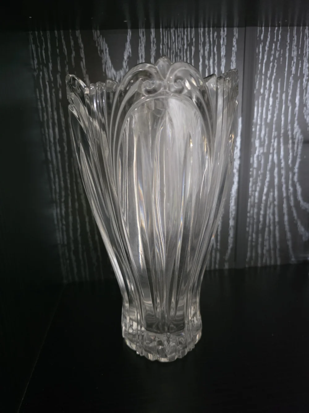 Oneida Augustina Crystal Flower Vase